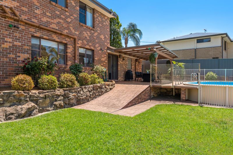 Real Estate For Sale 12 Old Bush Road Yarrawarrah , NSW