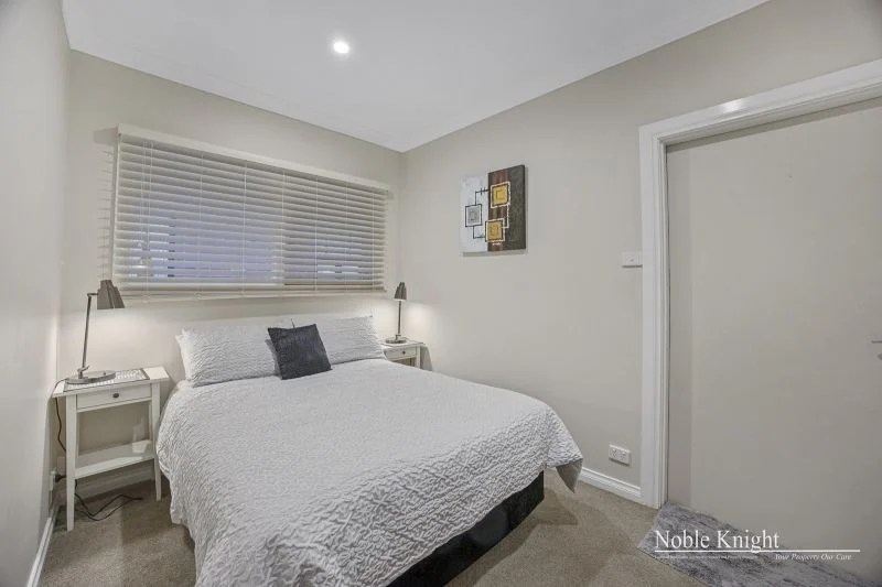 111115 High Street, Yea Noble Knight