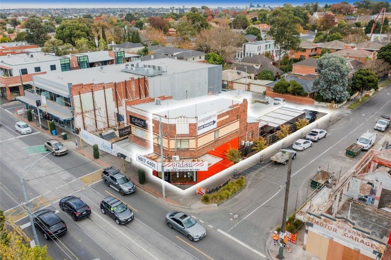 1167 Burke Road, KEW