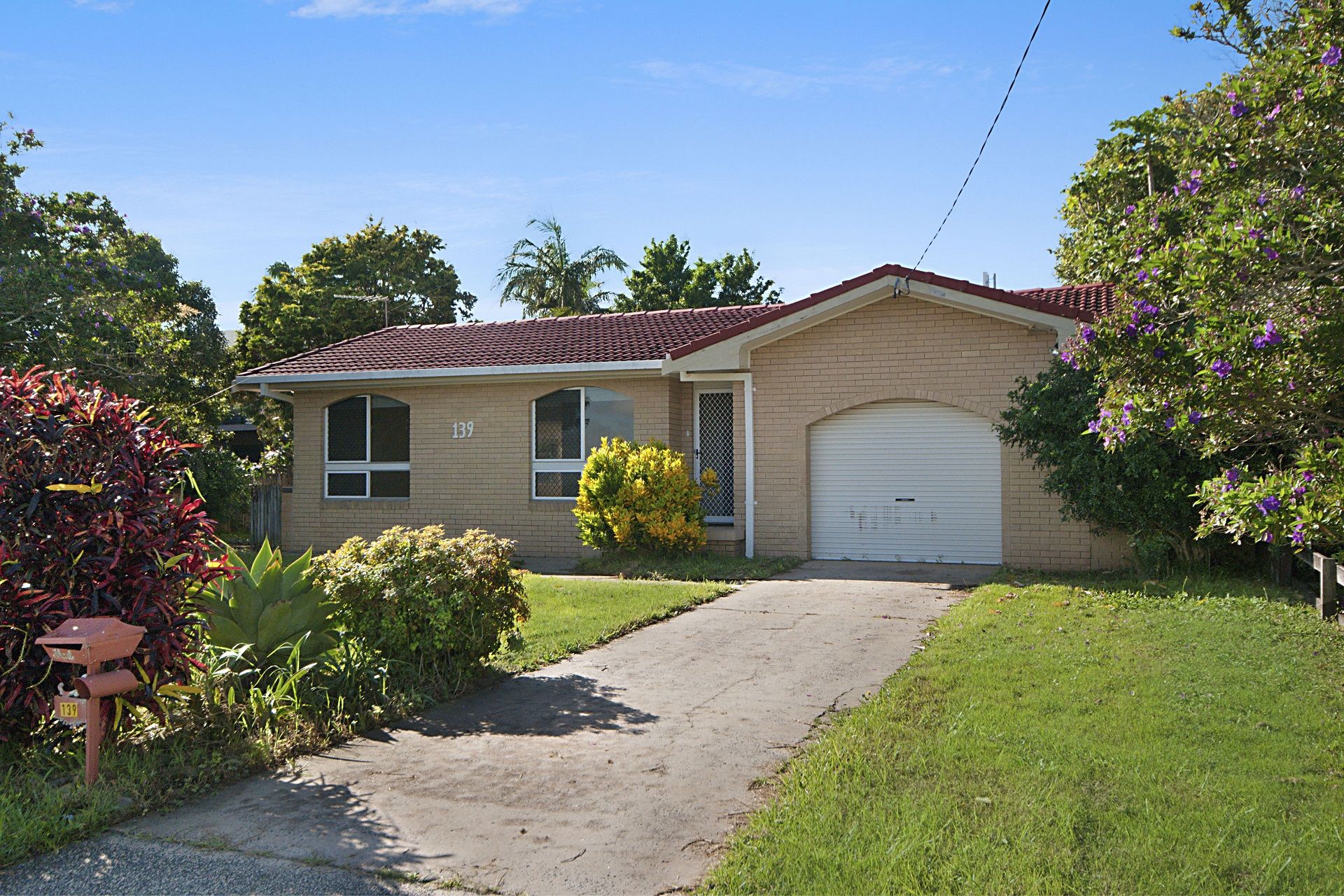 139 North Creek Road, Lennox Head Lois Buckett Real Estate