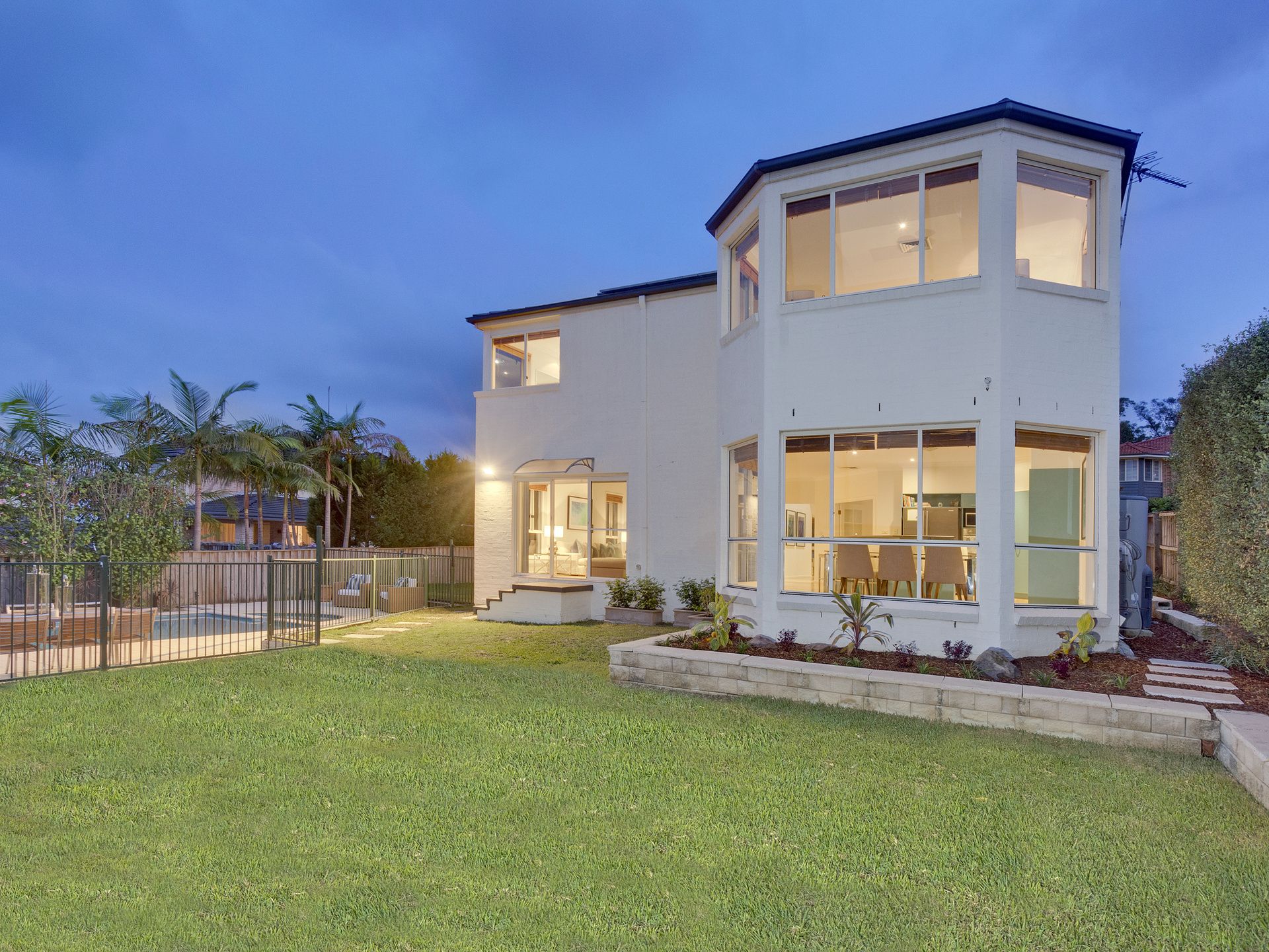 Real Estate For Sale 4 Ocean View Way Belrose , NSW
