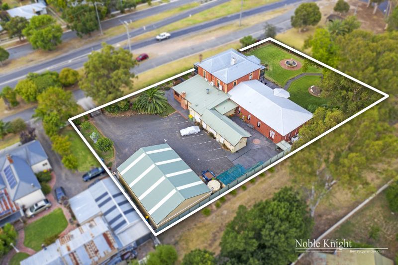 111115 High Street, Yea Noble Knight