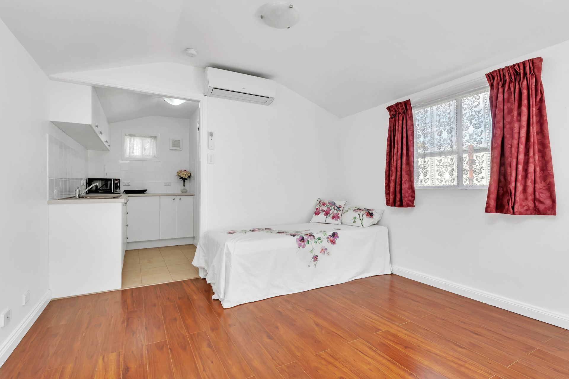 4 Enfield Street, Jamisontown Fortis Real Estate