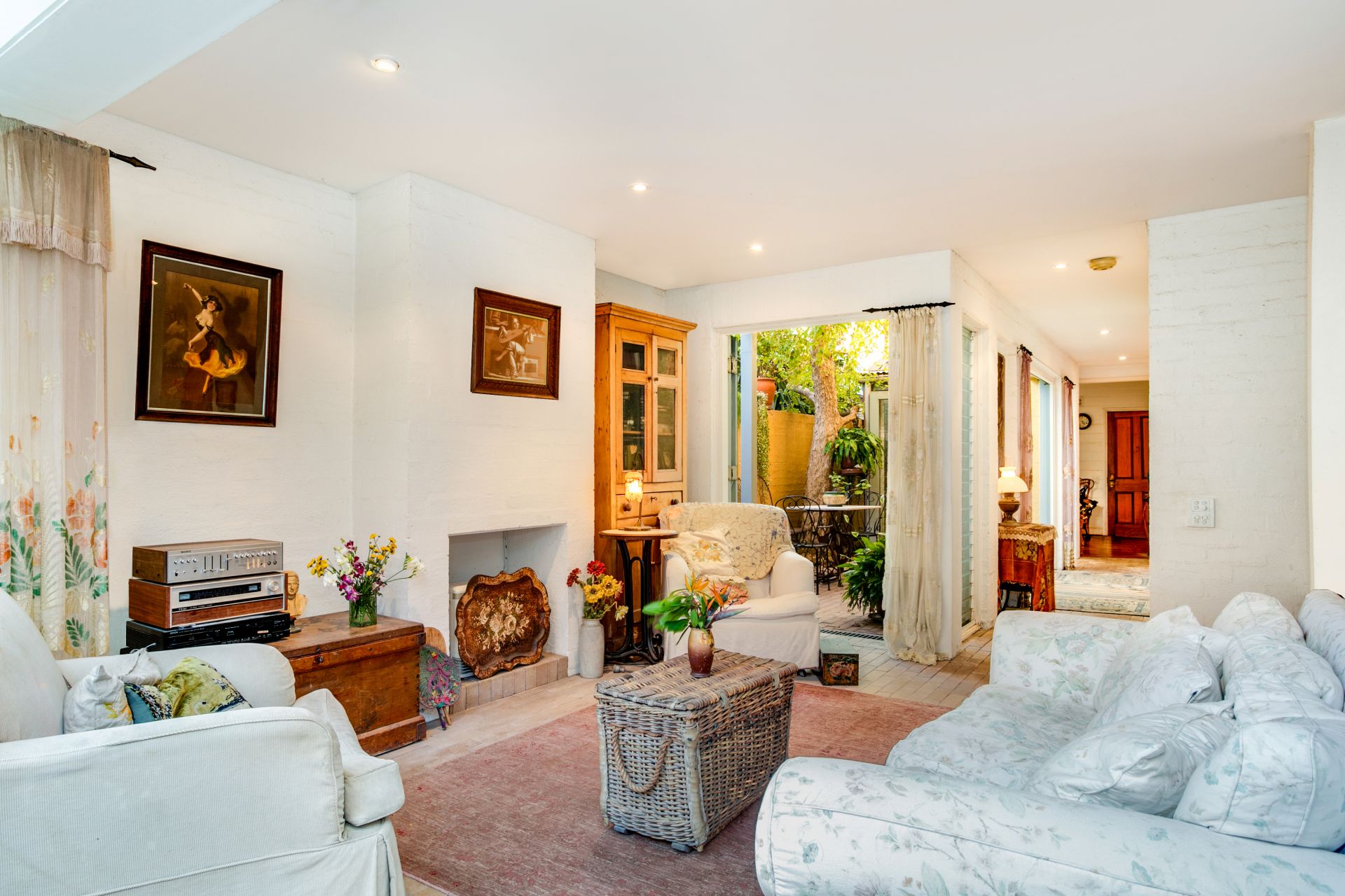 Real Estate For Sale 13 Mitchell Street McMahons Point , NSW