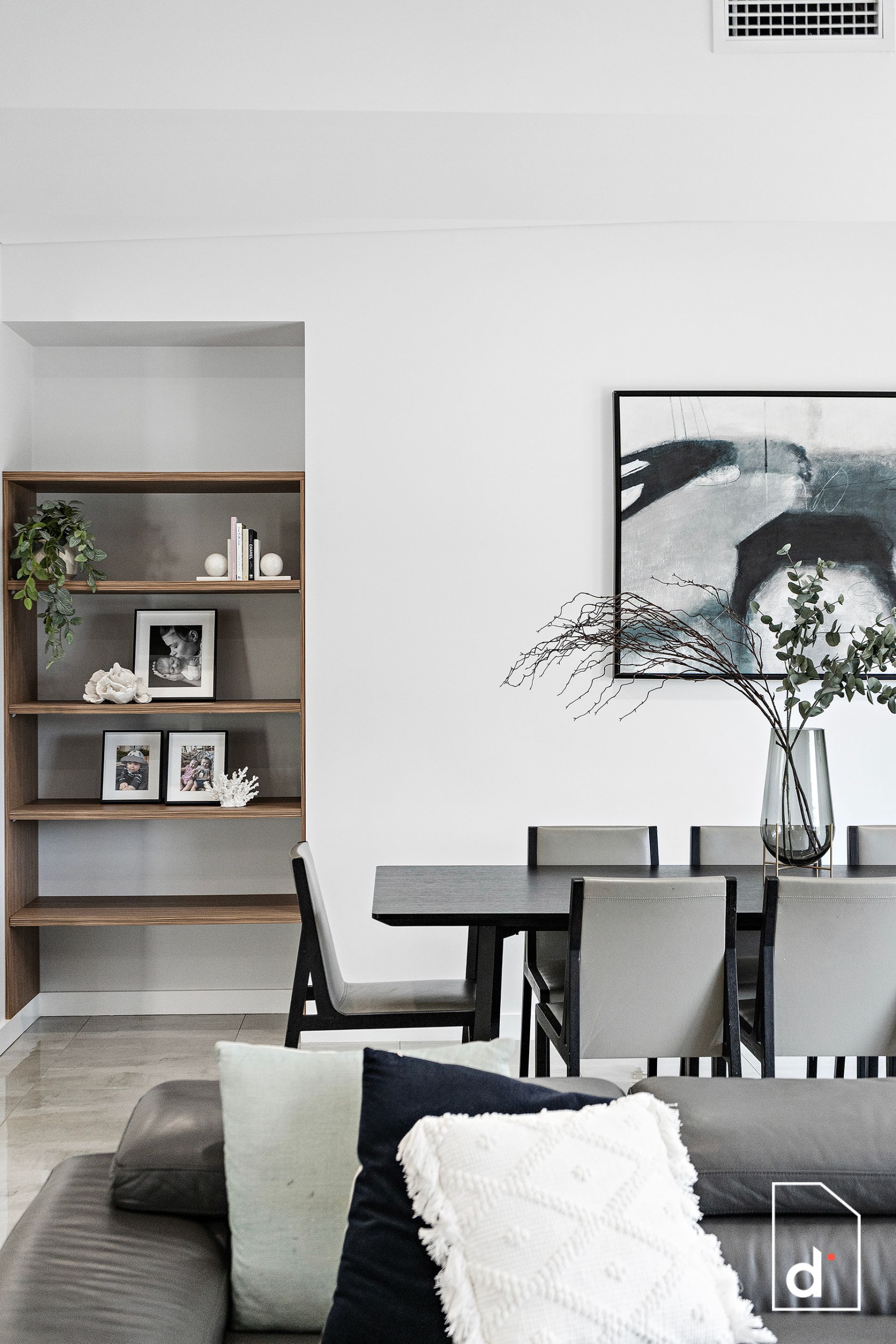 Sold property 1600000 for 45 Redgum Forest Way Figtree , NSW 2525