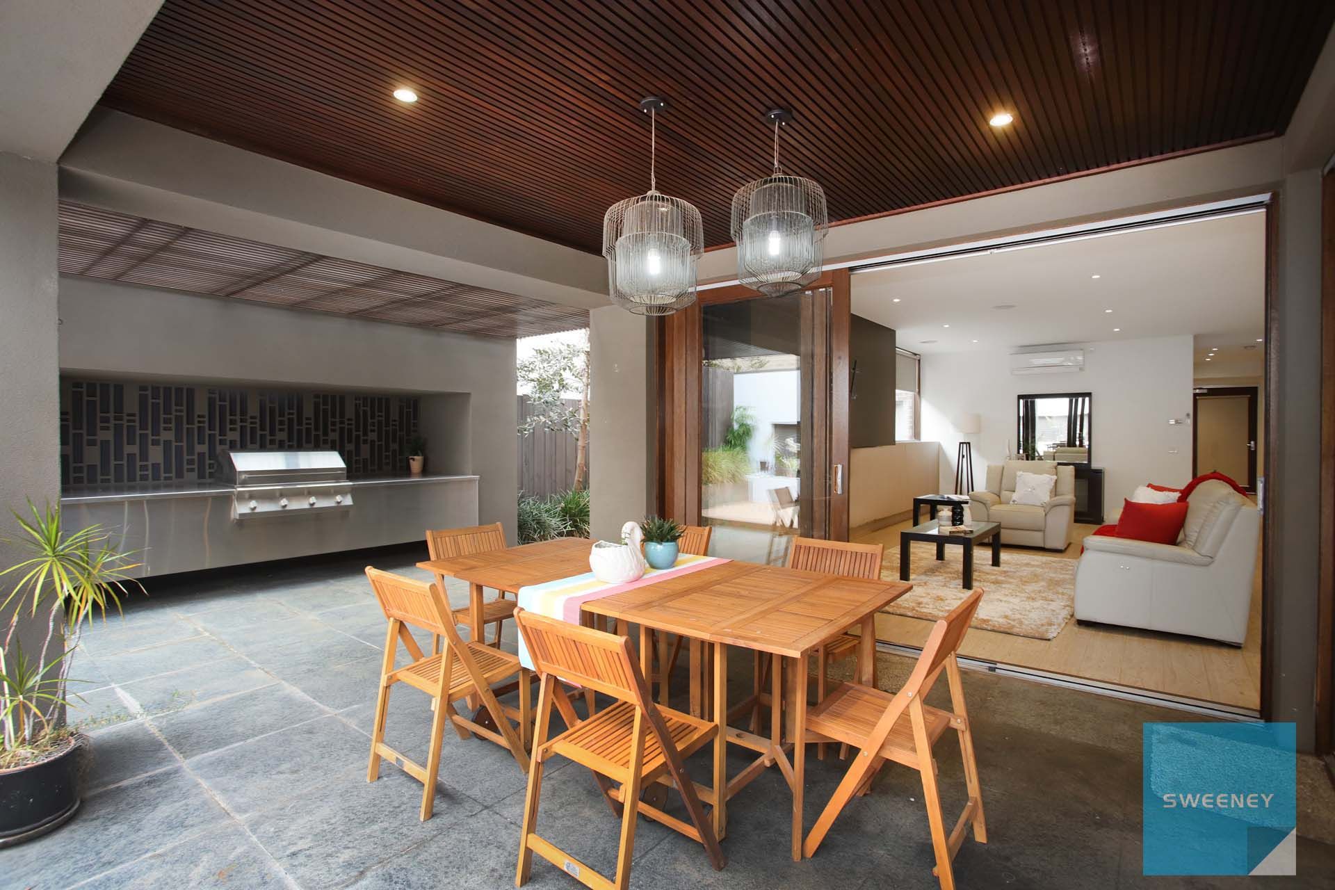 18 Peppermint Grove, TAYLORS HILL Sweeney Estate Agents