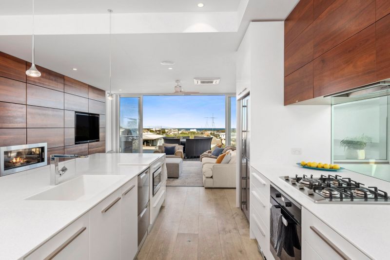 Real Estate For Sale 2/53 Dare Street Ocean Grove , VIC