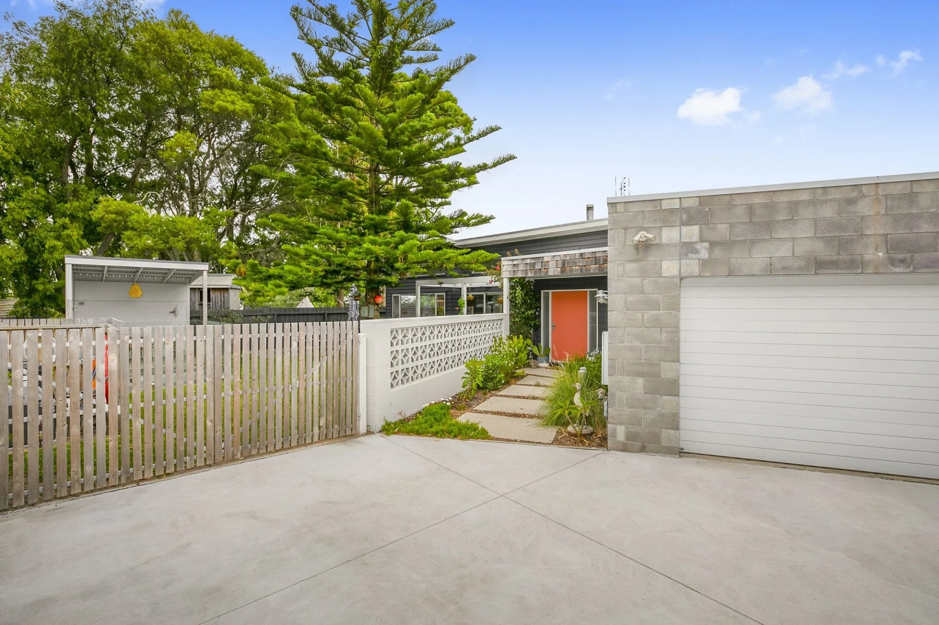 Real Estate For Sale 9 Pelican Court Barwon Heads , VIC