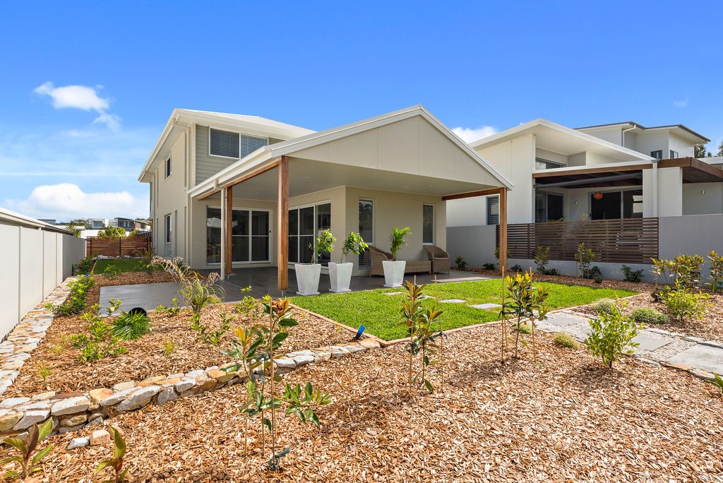 Real Estate For Lease 44 North Sapphire Road Sapphire Beach , NSW