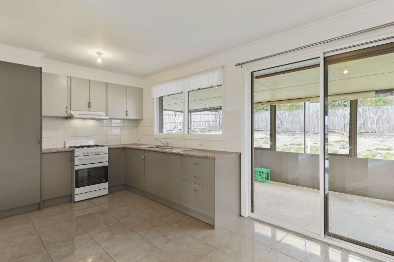 2 Rossiter Avenue, Endeavour Hills OBrien Real Estate