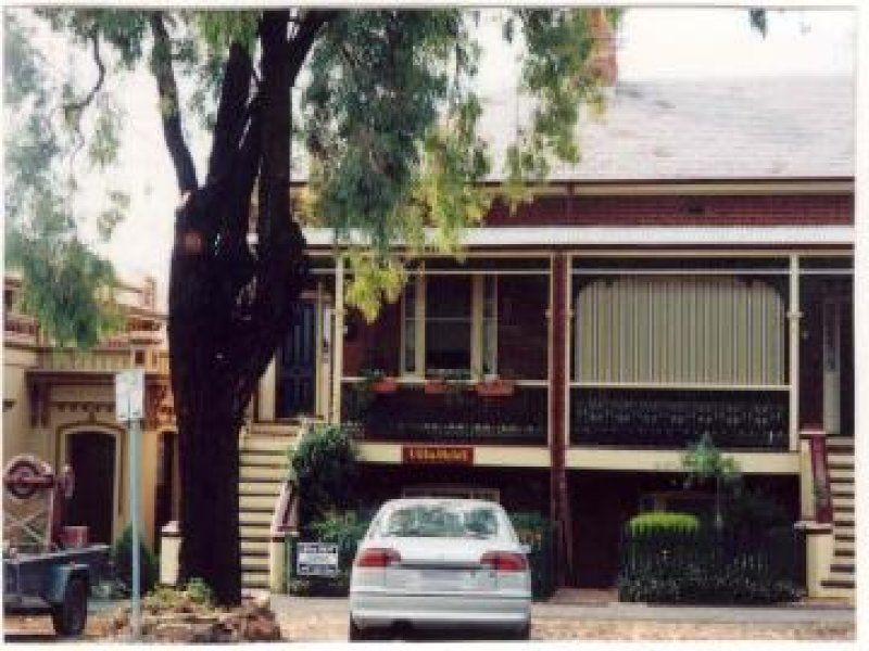 35 Mackenzie Street, BENDIGO DCK Real Estate