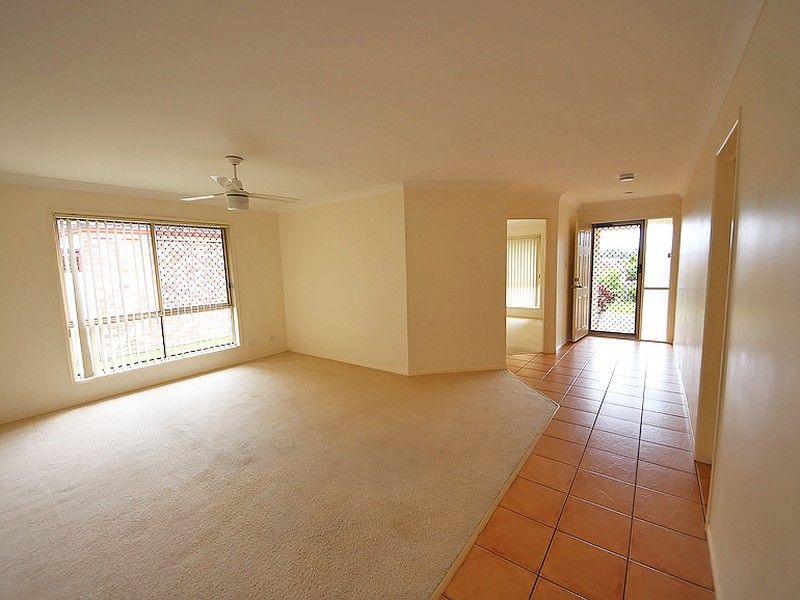 Real Estate For Sale 30 Tamborine Circuit Kallangur , QLD