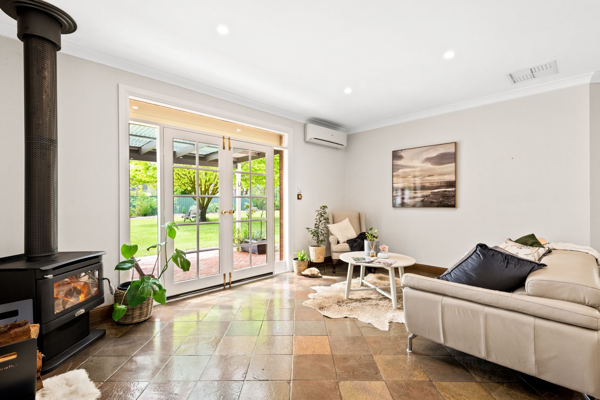 35 Wilhelm Road, Littlehampton Adcock Real Estate