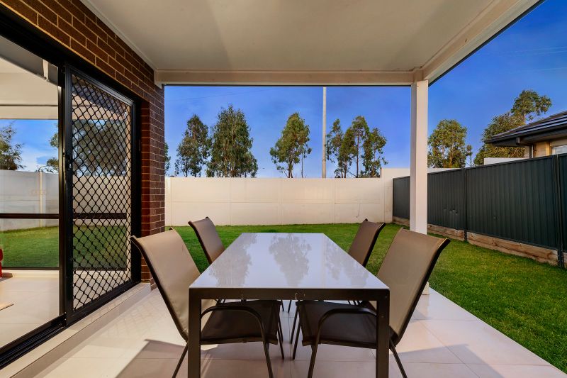 Real Estate For Sale 21 Goodluck Circuit Cobbitty , NSW