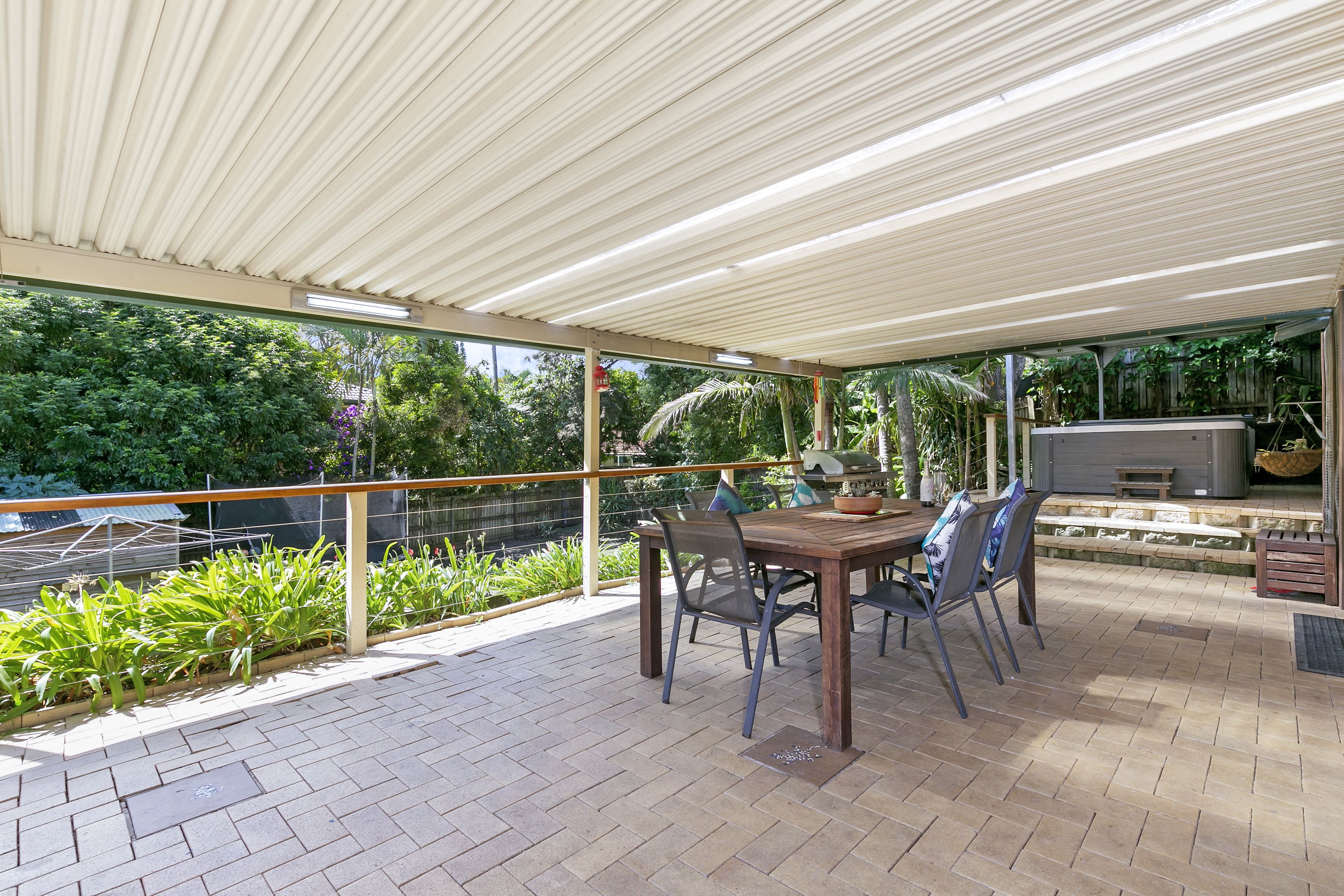 Real Estate For Sale 221 Upper Lyndale Street SHAILER PARK , QLD