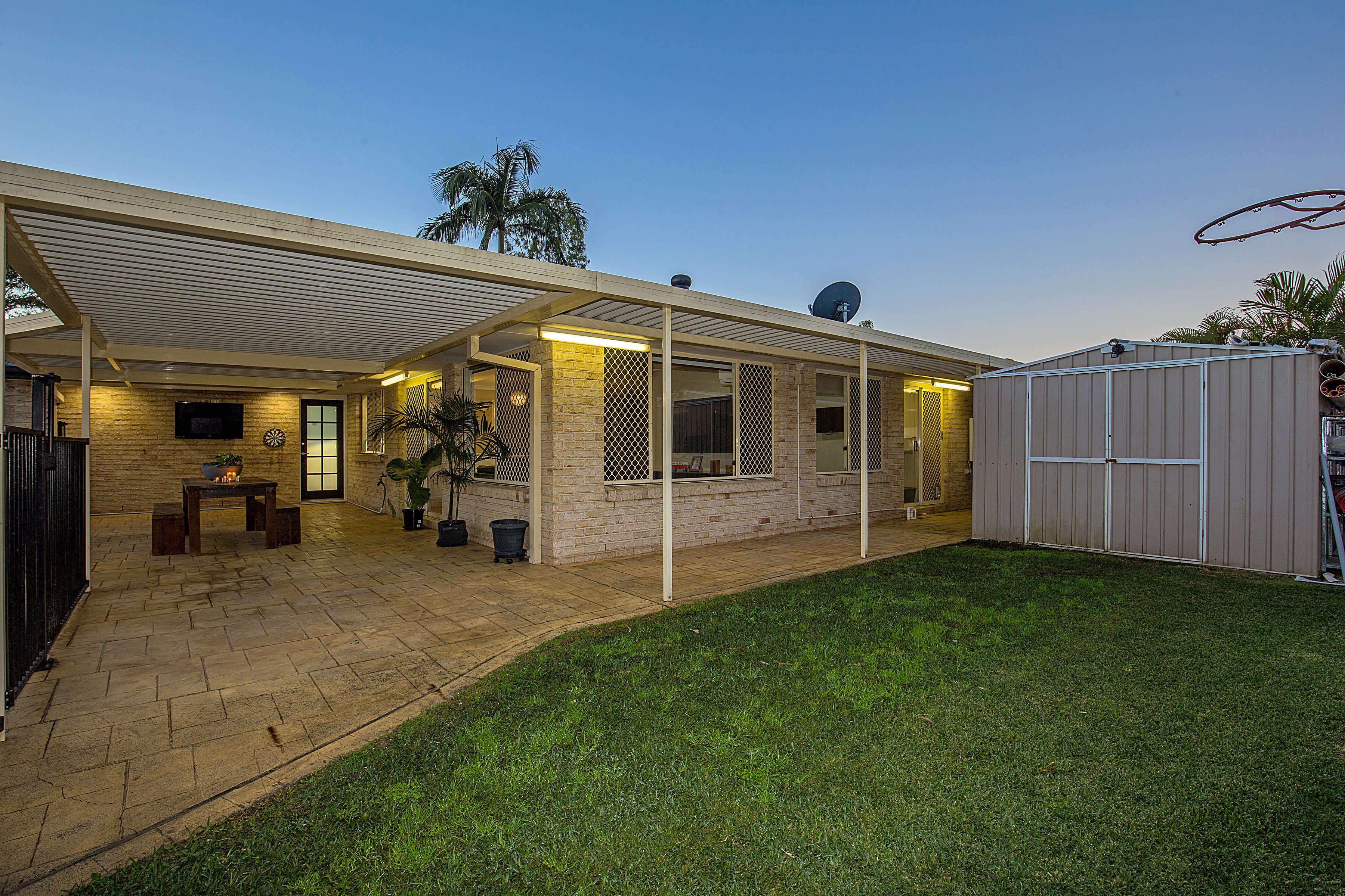 8 Navua Court, PACIFIC PINES, QLD, 4211 House buyMyplace