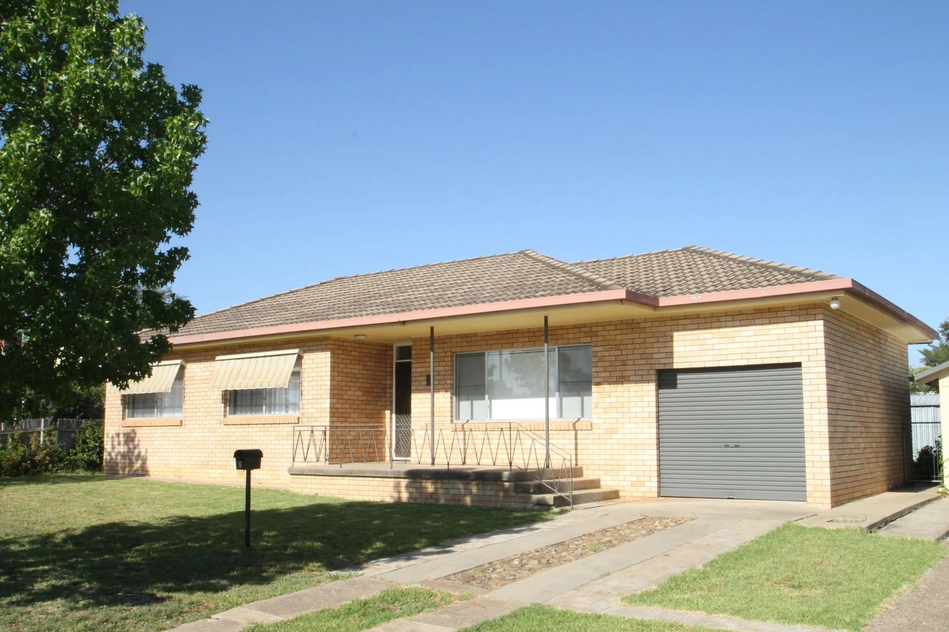 2 Street, Mudgee The Property Shop