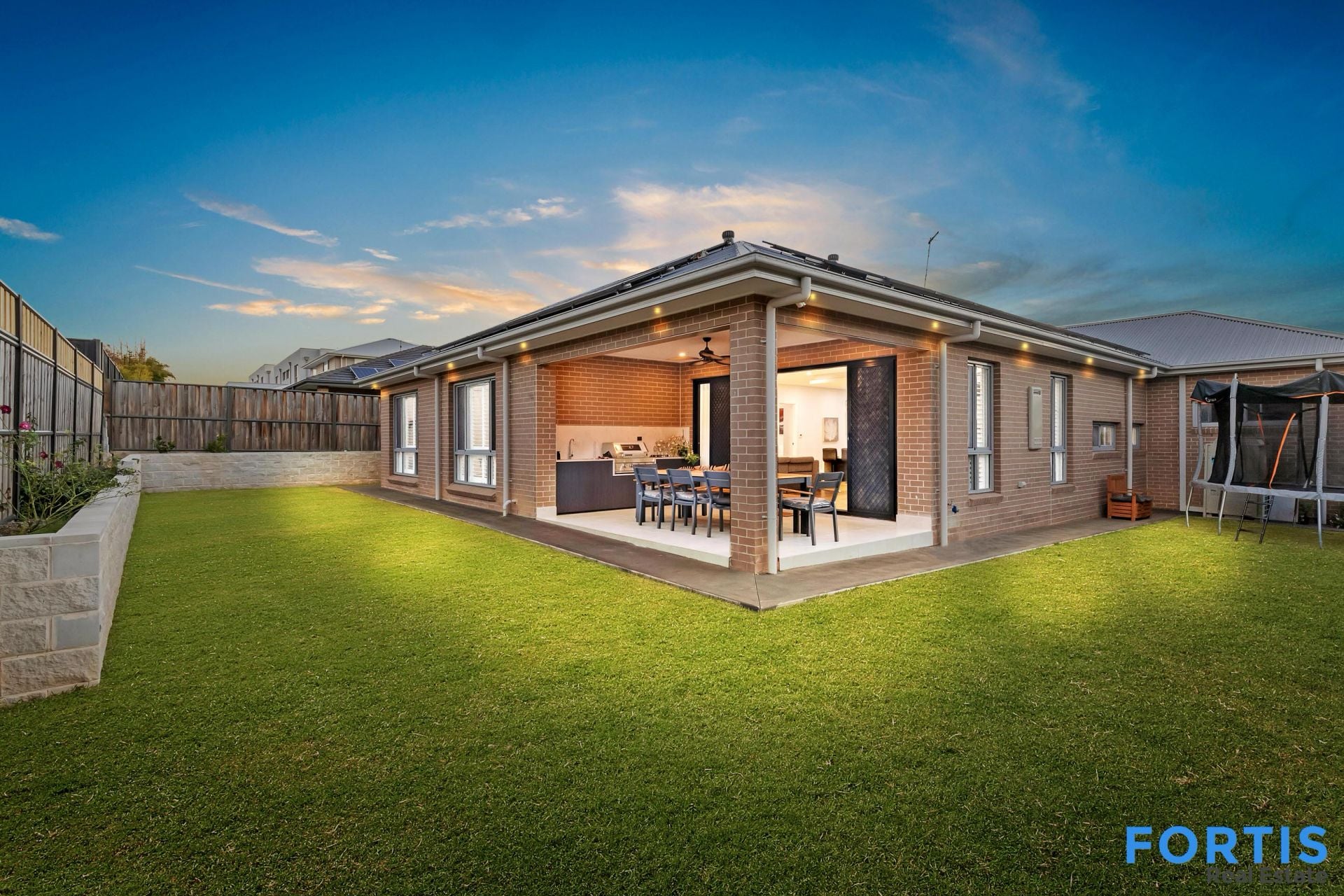 3 Frontier Street, Glenmore Park Fortis Real Estate