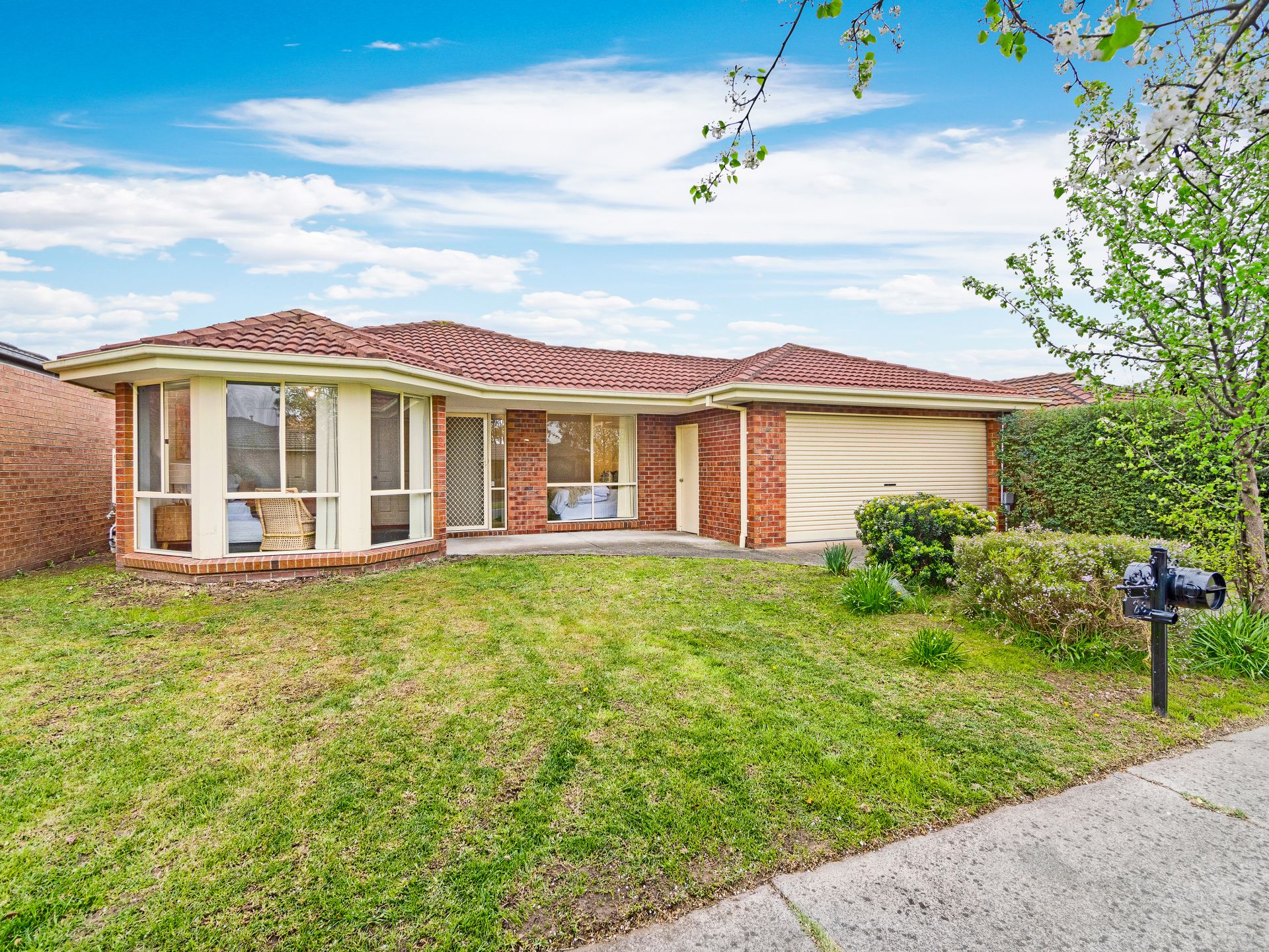 28 Trafalgar Way, Cranbourne East OBrien Real Estate
