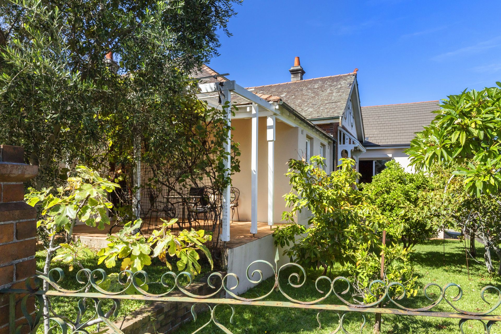 Real Estate For Sale 1820 Rocky Point Road Kogarah , NSW