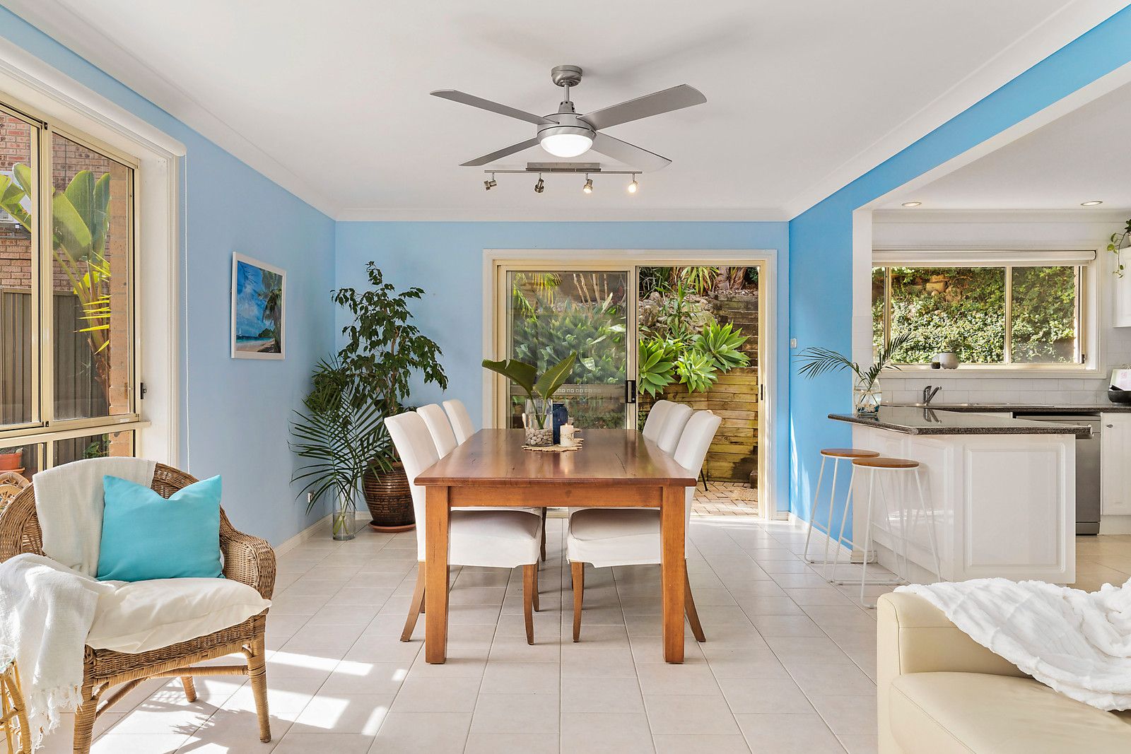 Real Estate For Sale 2 Bracken Close Engadine , NSW