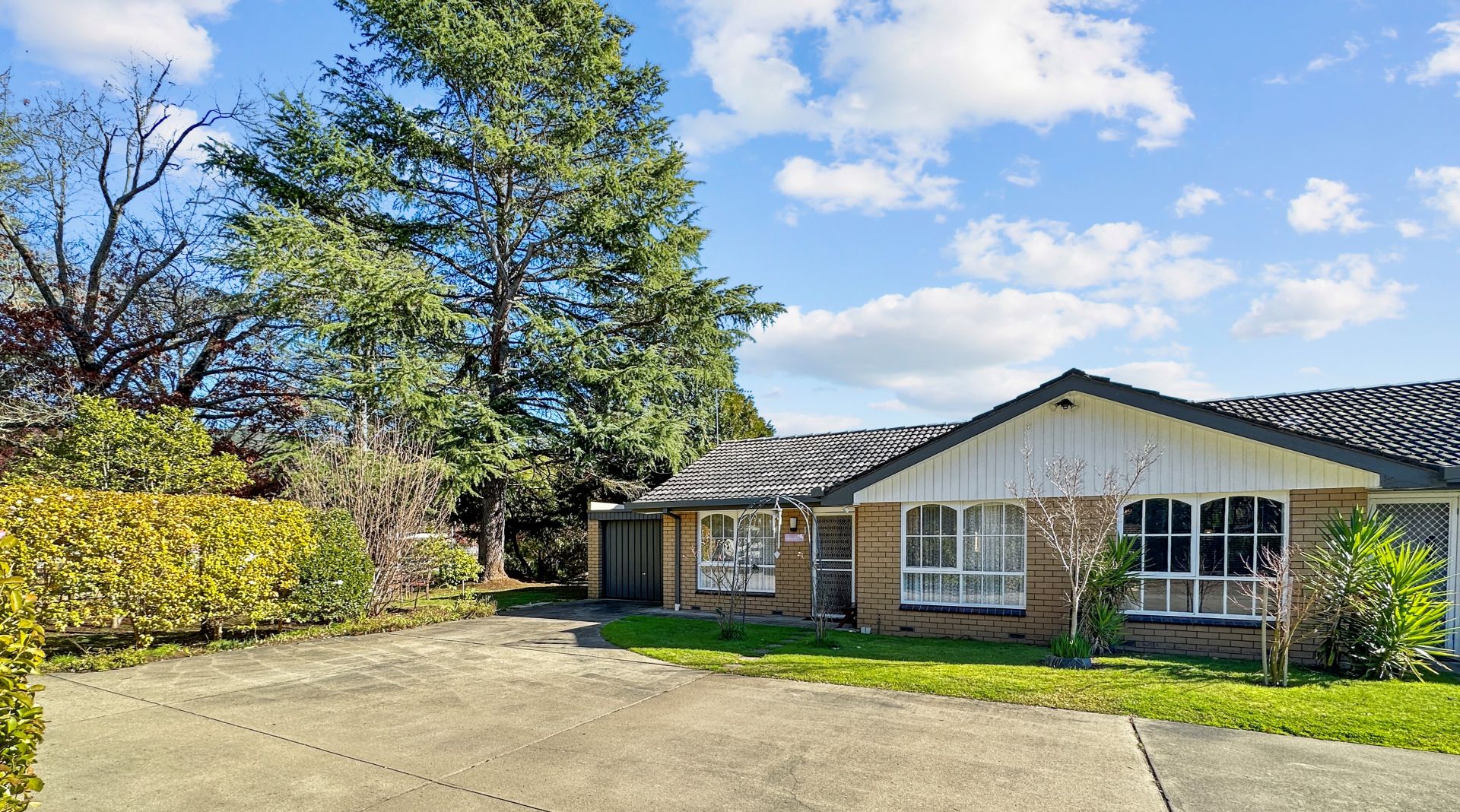 1/47 Delany Ave, Bright Dickens Real Estate