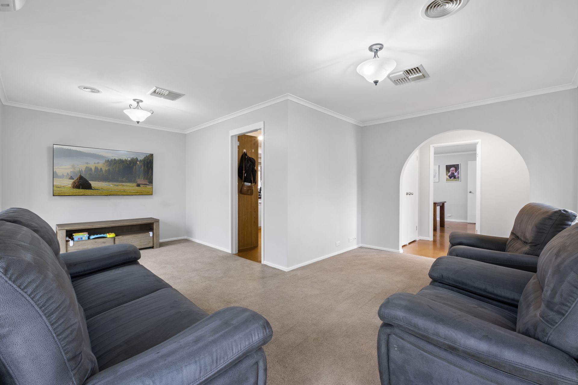 13 Clee Cres, Strathdale Bendigo Real Estate