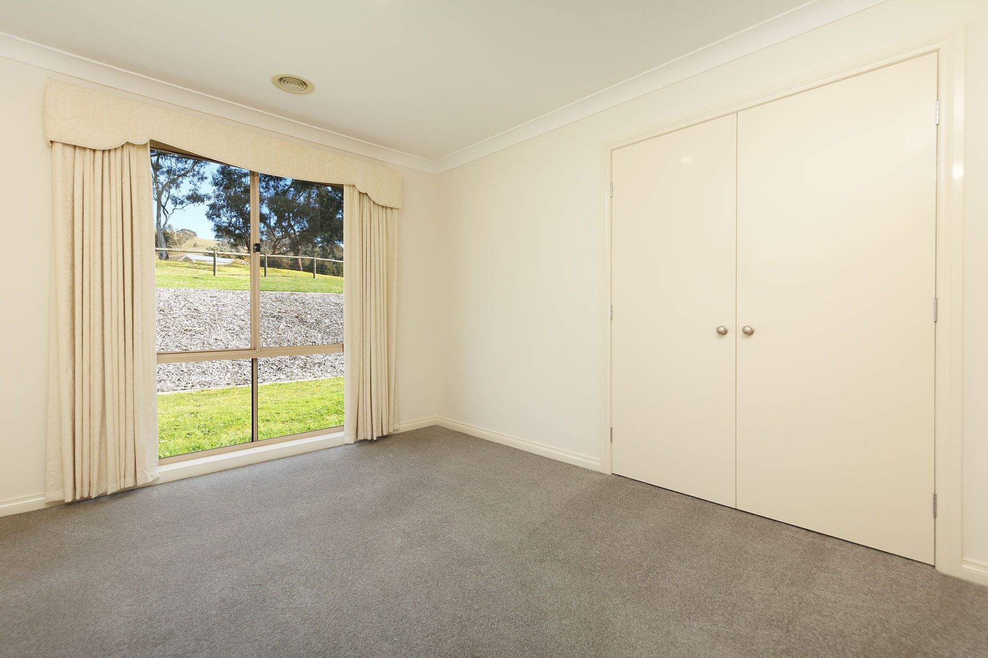 29 Mcgaffins Road, Wodonga OBrien Real Estate