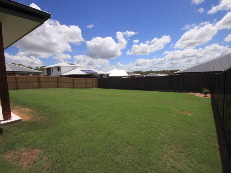 18 Leonie Court, LOGAN VILLAGE Living Property Management