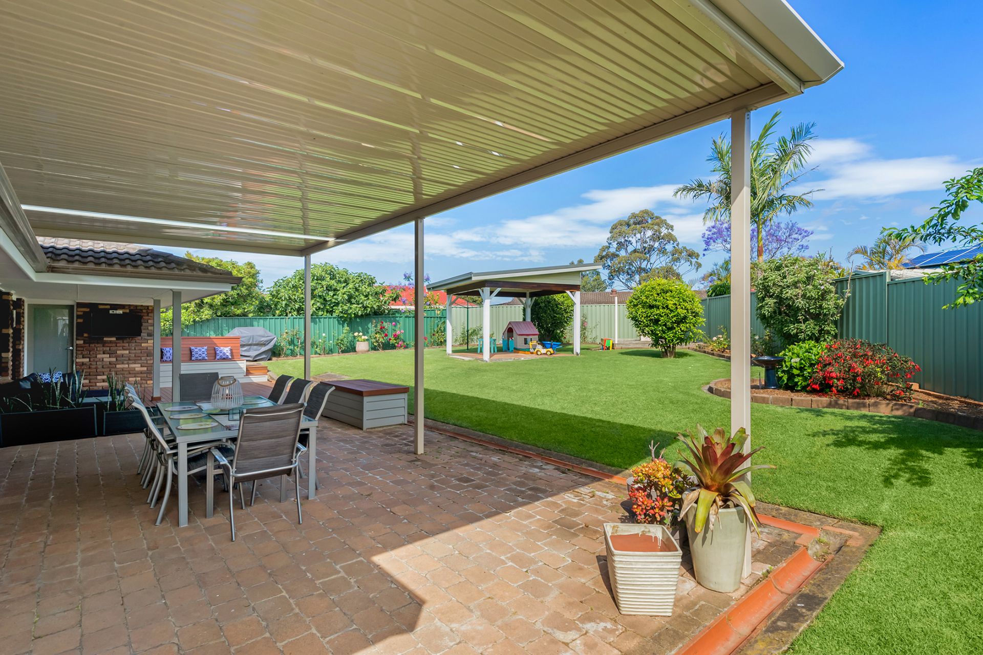 Real Estate For Sale 6 Imunga Place Bradbury , NSW