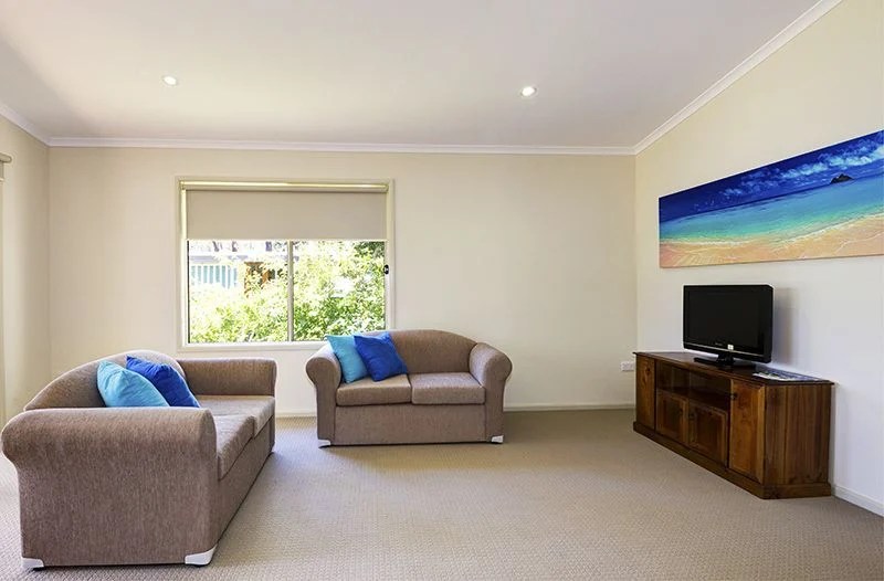 Real Estate For Sale 17 Grevillia Street, Darlington Beach Holiday