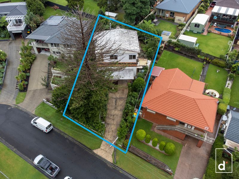 Sold property 908000 for 10 Willow Grove Corrimal , NSW 2518