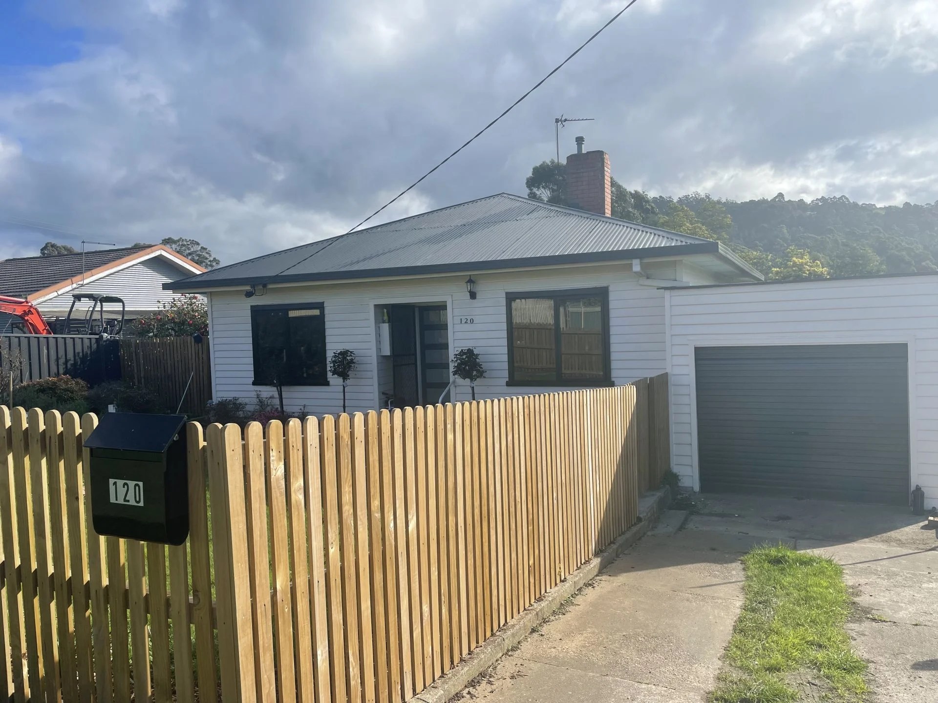 120 Sheffield Road, Spreyton Halliwell Property Agents