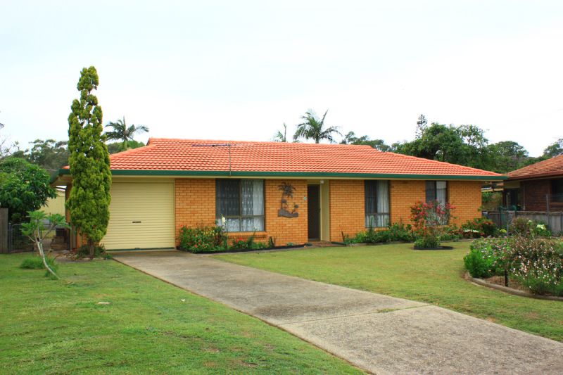 Real Estate For Lease 10 Honeysuckle Place Mylestom , NSW