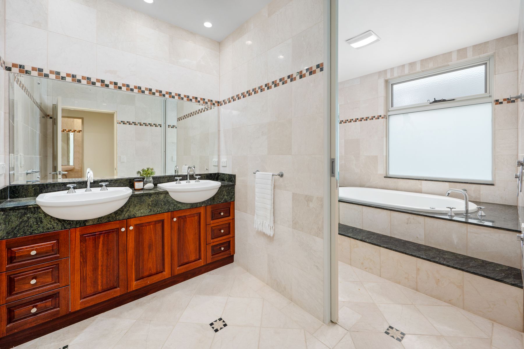 Real Estate For Sale 80 Memorial Drive Bar Beach , NSW