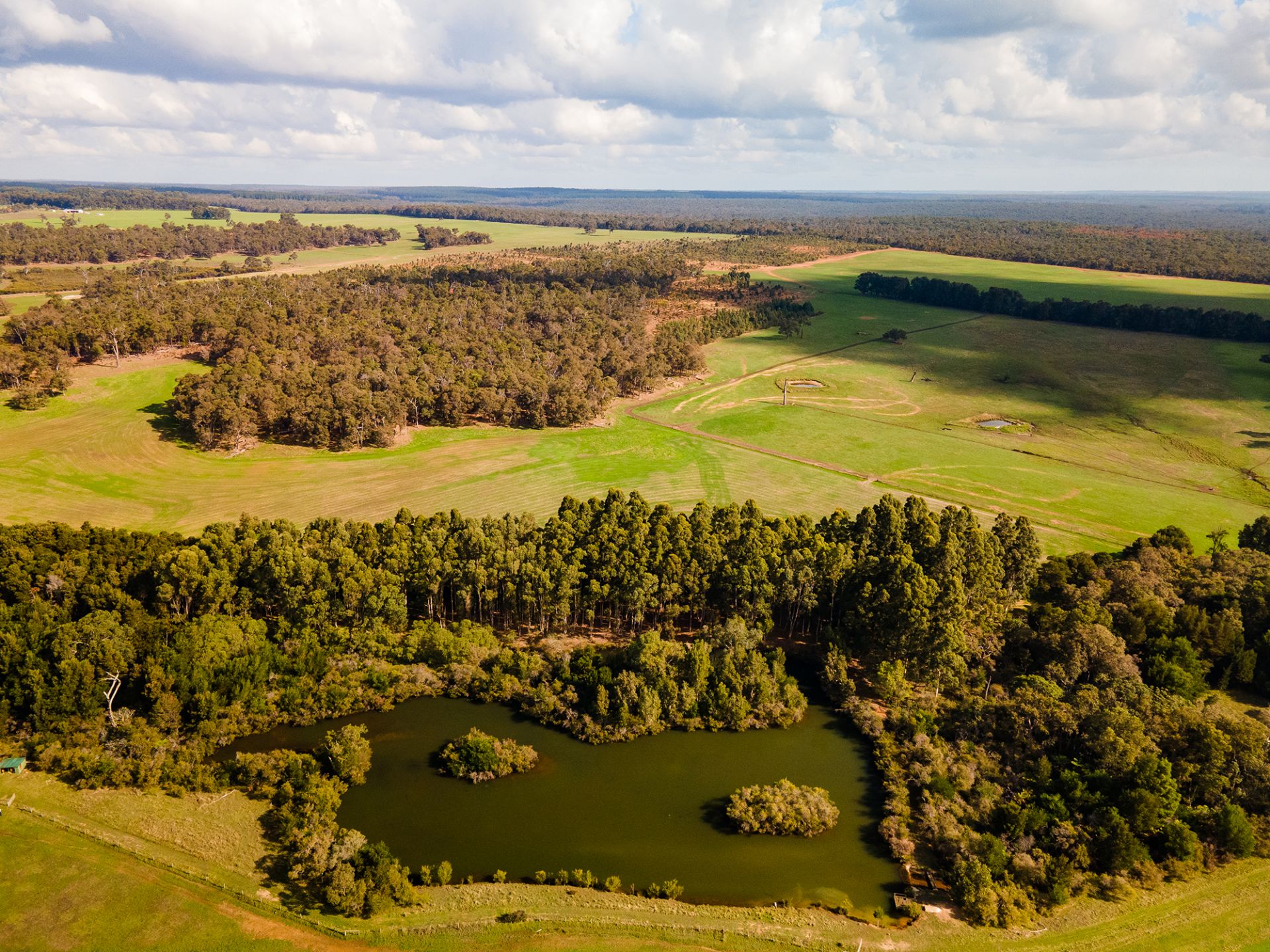 131 Price Road, Chapman Hill Zephyr Real Estate