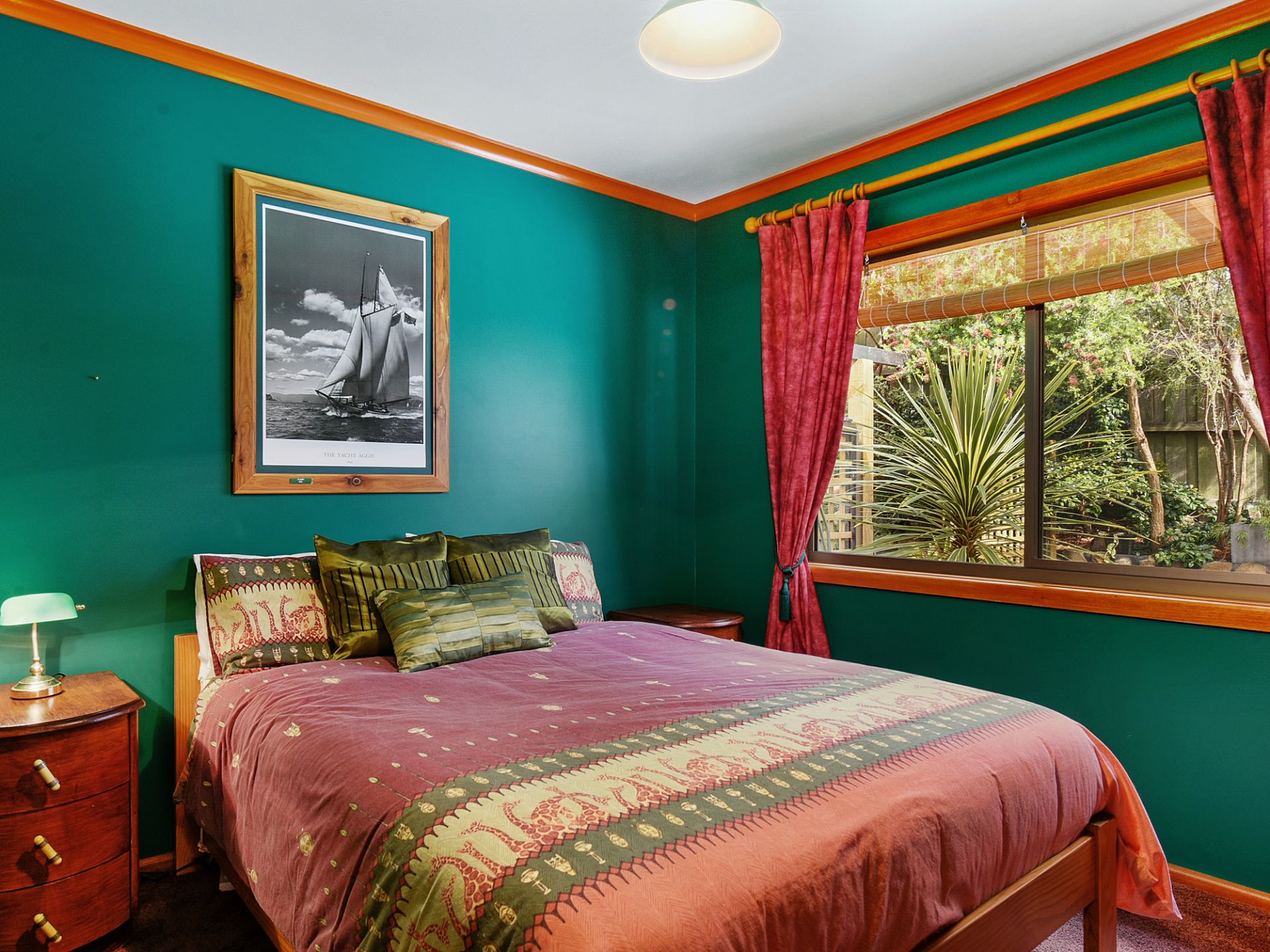 8 Kookaburra Street, Primrose Sands Kate Storey Realty