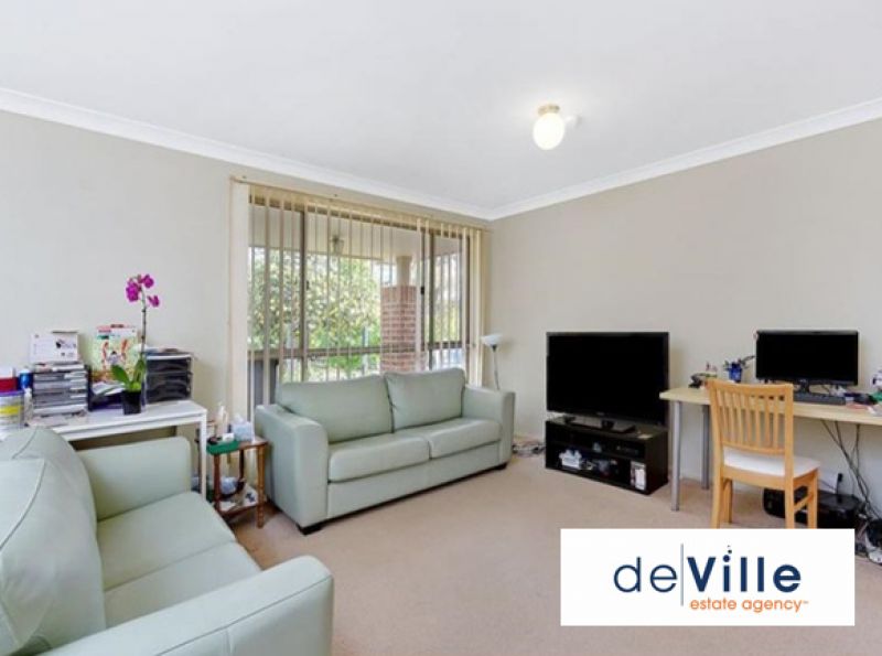 13b Kingussie Avenue, Castle Hill deVille Estate Agency