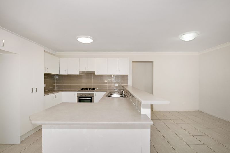 Real Estate For Sale 33 Zinfandel Circuit Cessnock , NSW