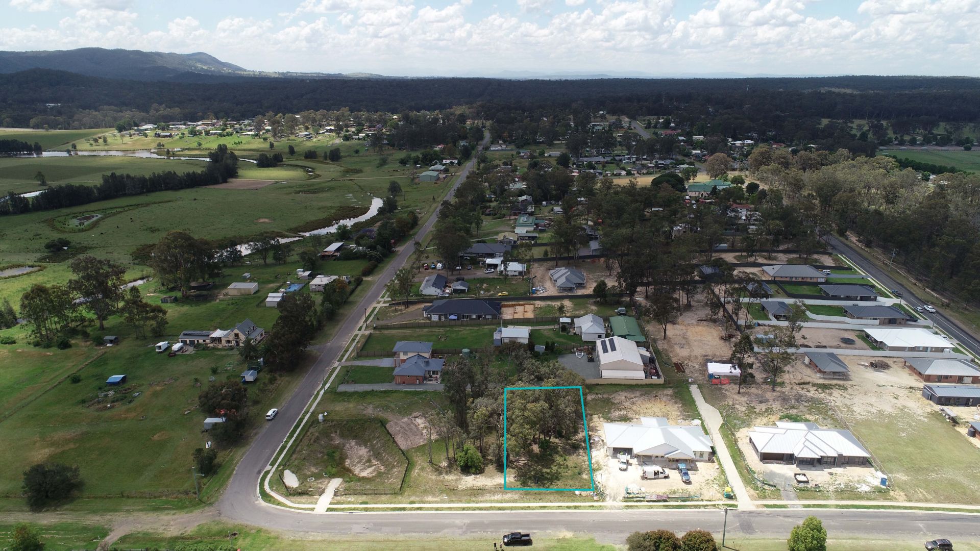 Real Estate For Sale 35 South Street Ellalong , NSW