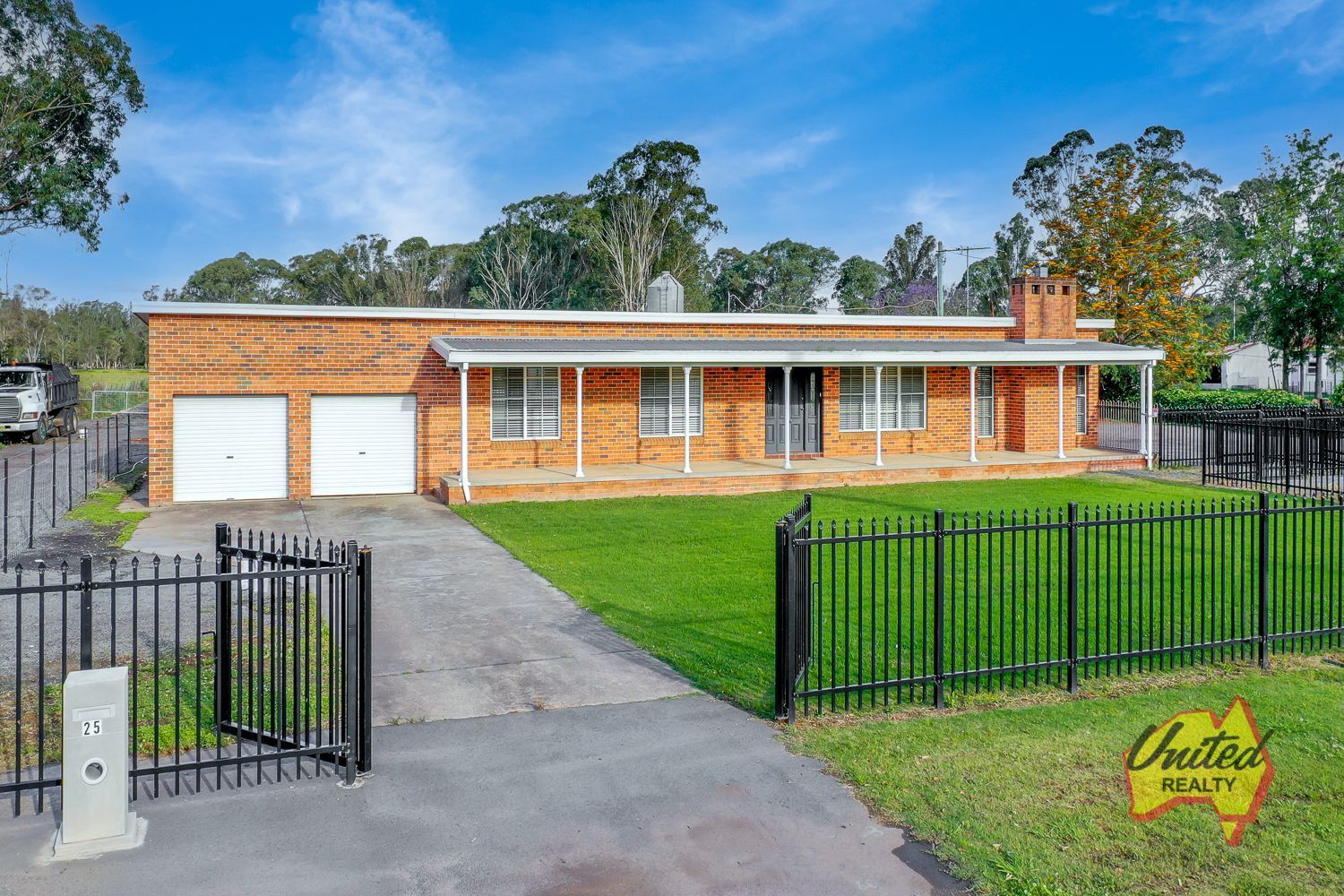 Real Estate For Sale 25 King Street Rossmore , NSW