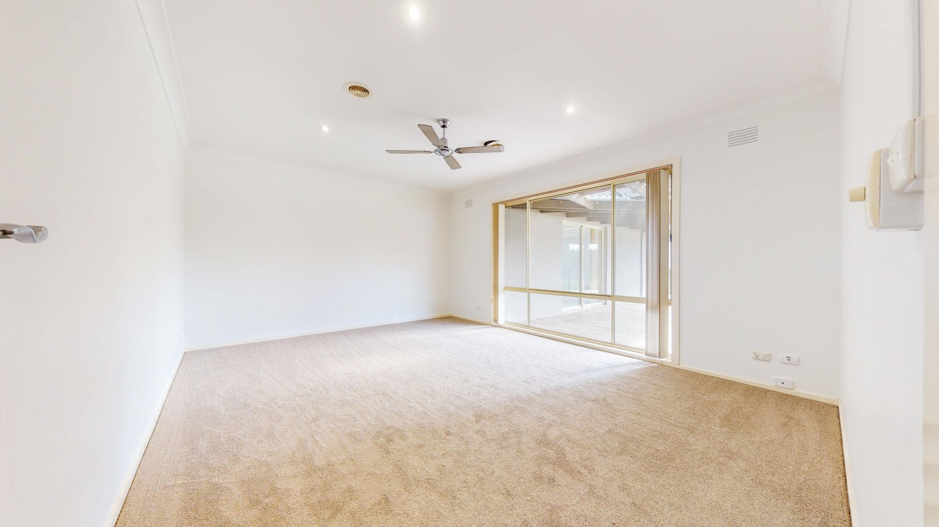 158 Browns Road, Cranbourne South OBrien Real Estate