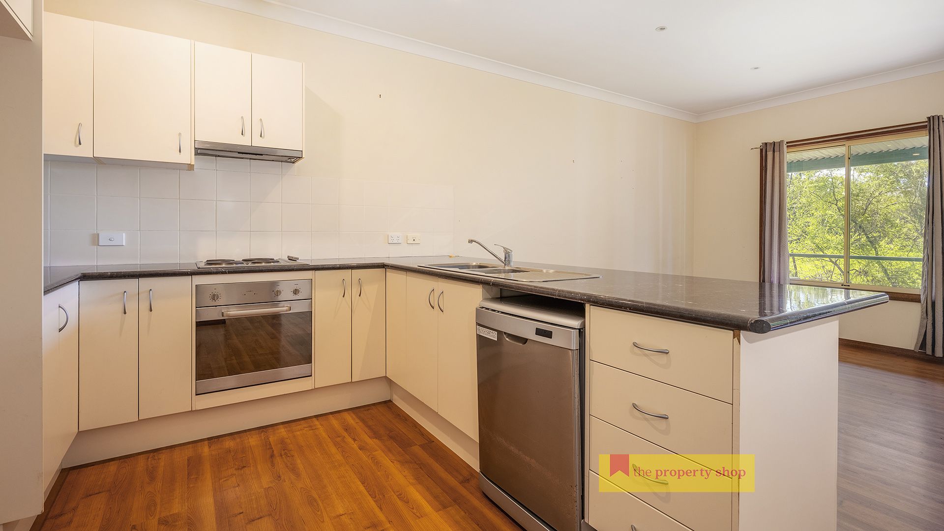 2/11 Mulgoa Way, Mudgee The Property Shop