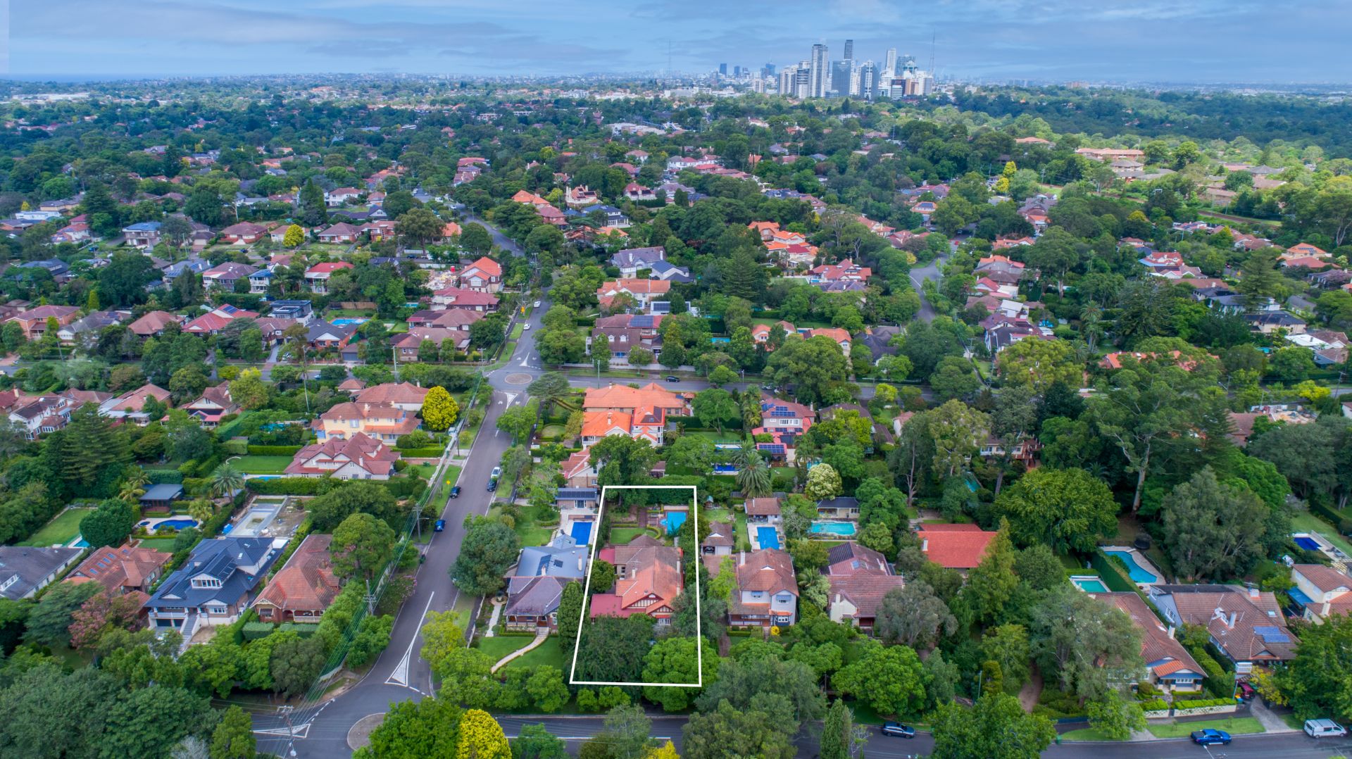 Real Estate For Sale 29 Middle Harbour Road Lindfield , NSW