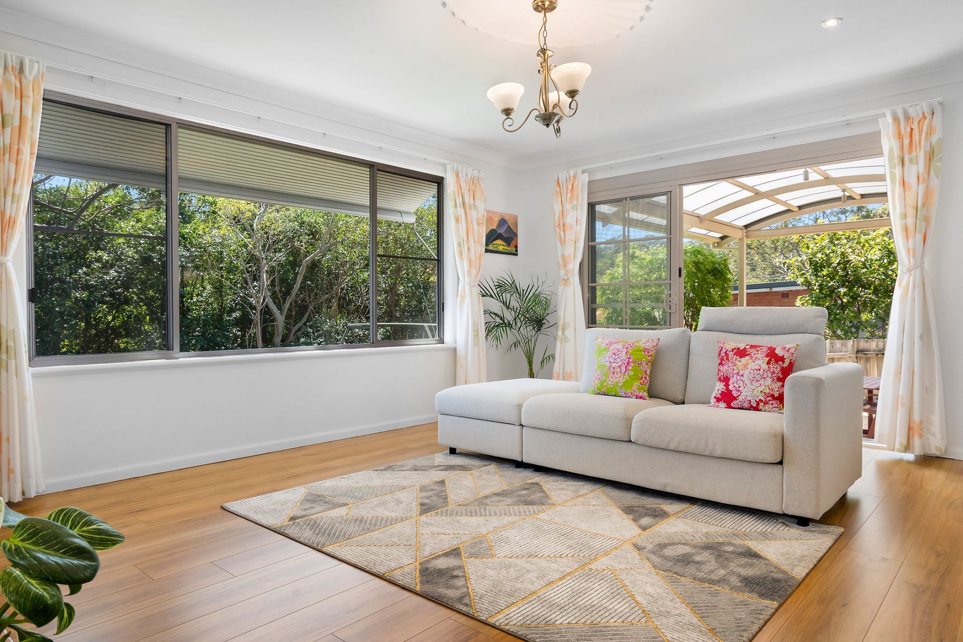 Real Estate For Sale 56 Northumberland Avenue Mount Colah , NSW
