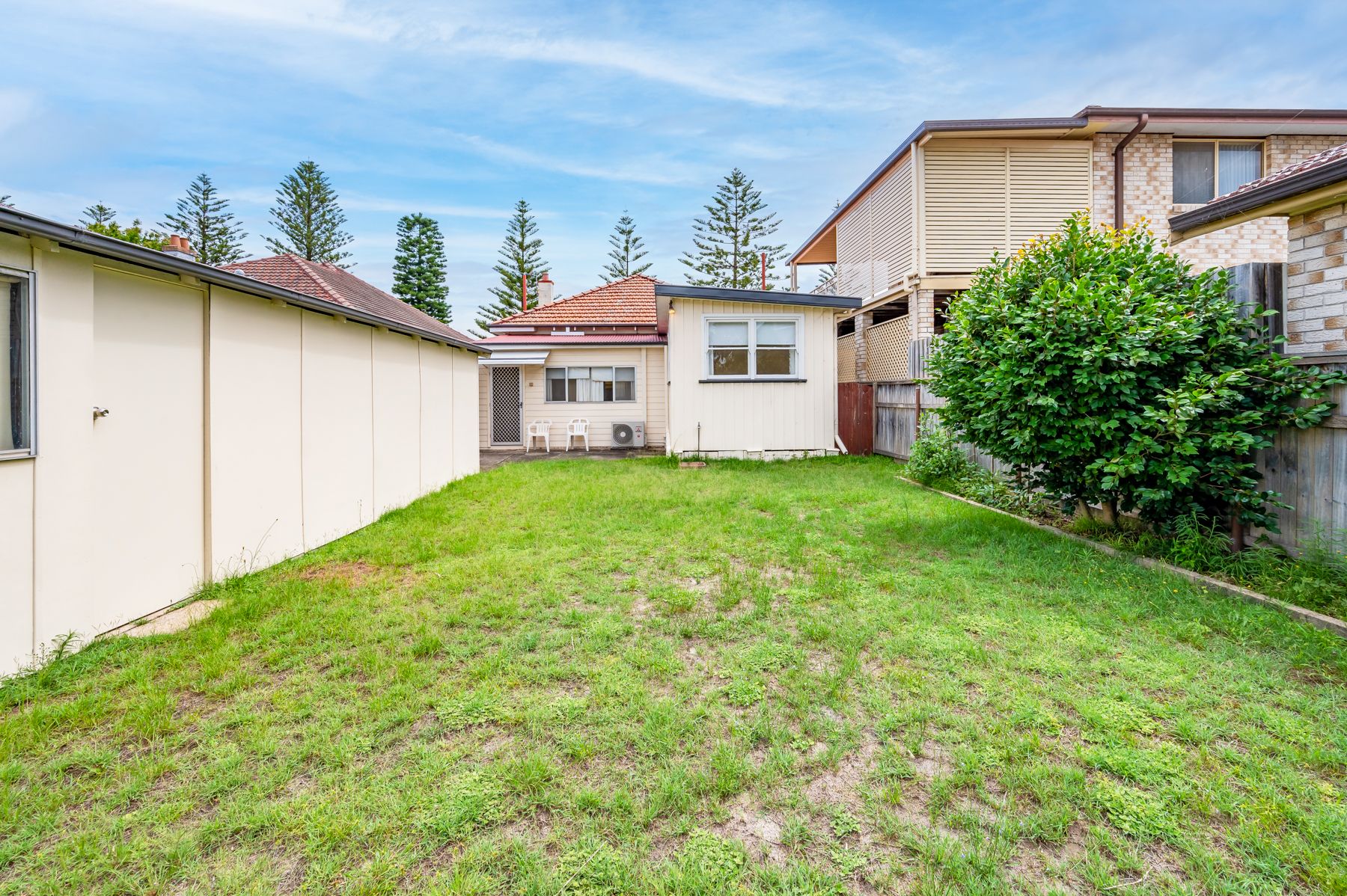 Real Estate For Sale 206 Parkway Avenue Hamilton South , NSW