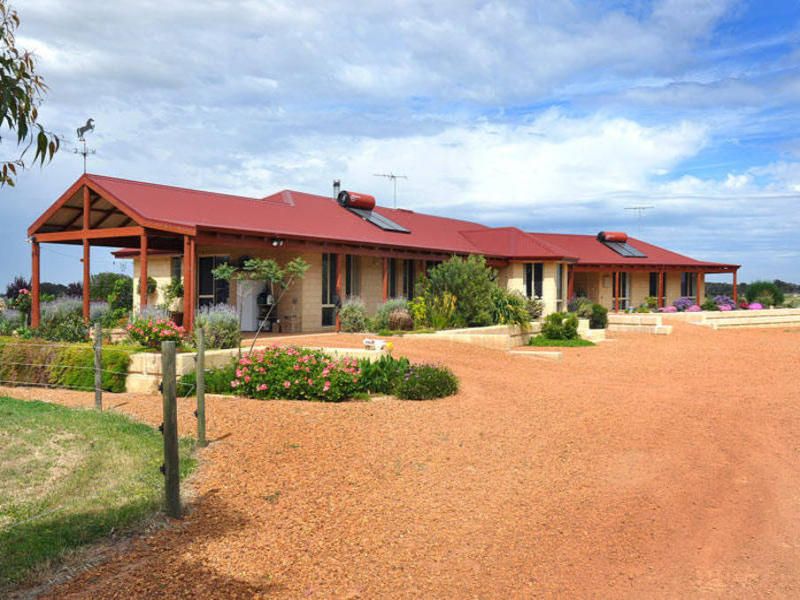 Real Estate For Sale 51 Swamp Road Benger , WA