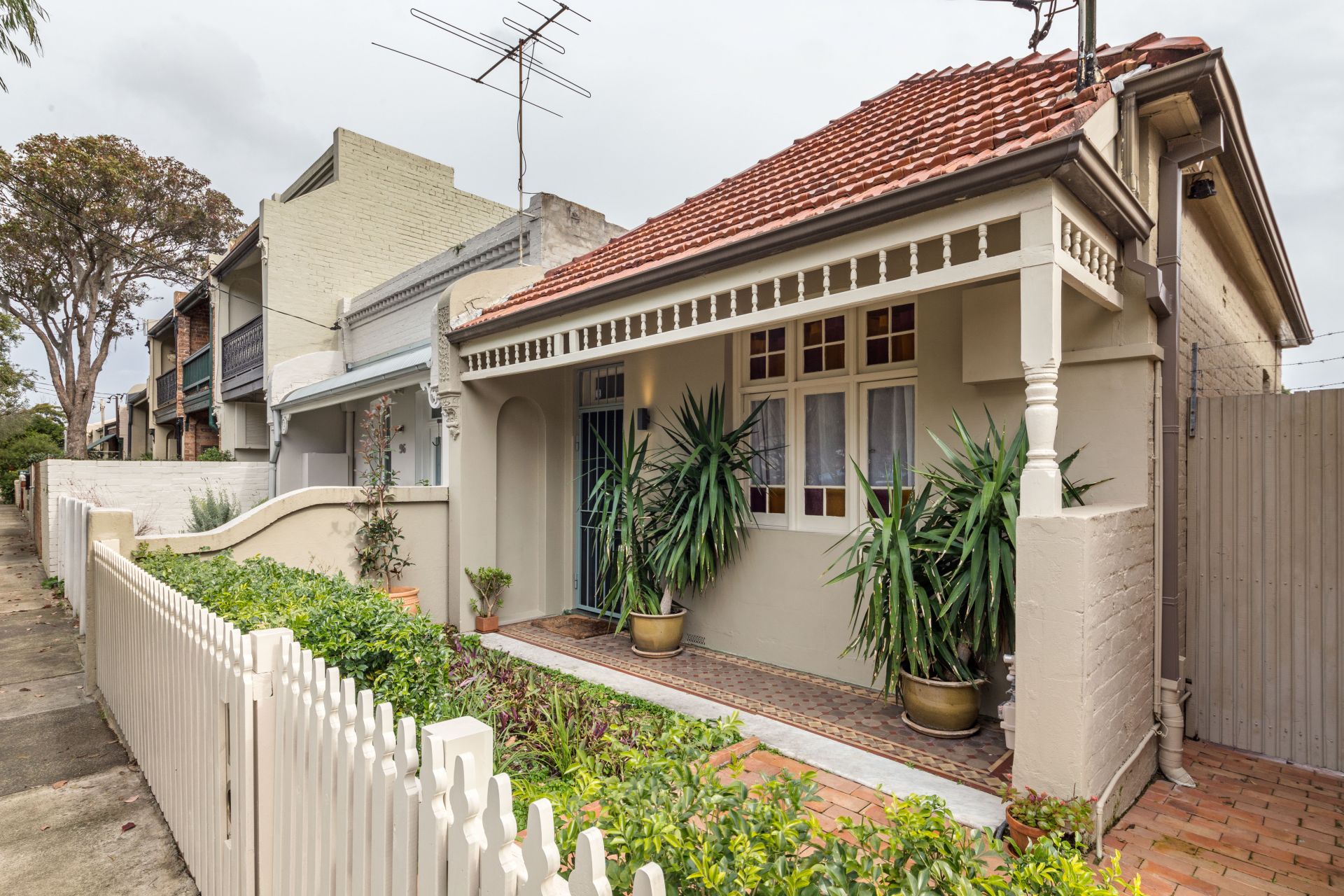 Real Estate For Lease 98 Ferris Street Annandale , NSW