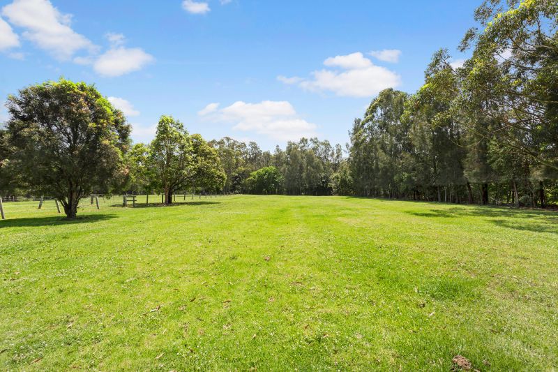 Real Estate For Sale 43 Cherry Road Eleebana , NSW