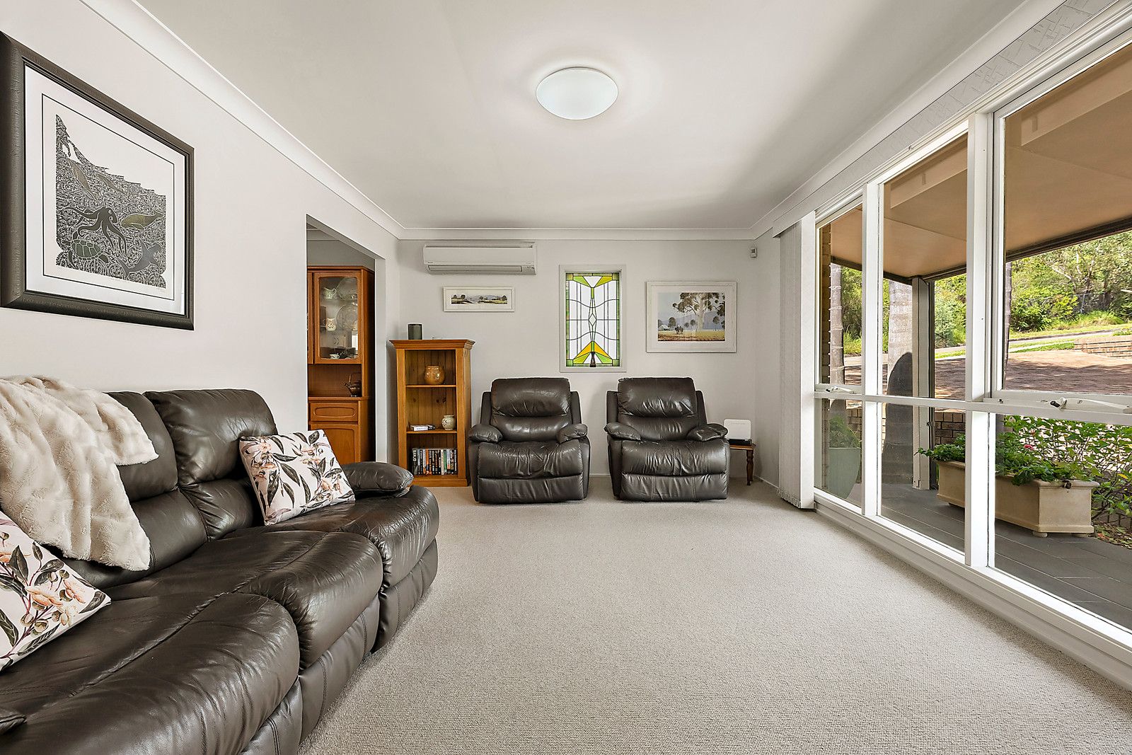 Real Estate For Sale 14 Roebourne Street Yarrawarrah , NSW